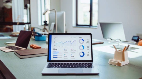 Javni poziv za Program dodjele bespovratnih sredstava poduzetništvu i obrtništvu kao potpora za opremu, nove tehnologije i konkurentnost poduzetništva i obrta u 2025. na području Kutine